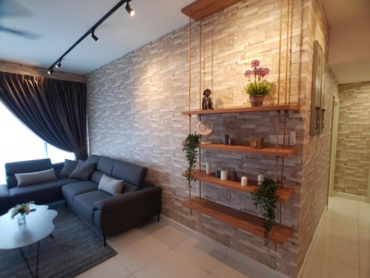 Southkey Mosaic By Cozystay Johor Bahru Exterior photo